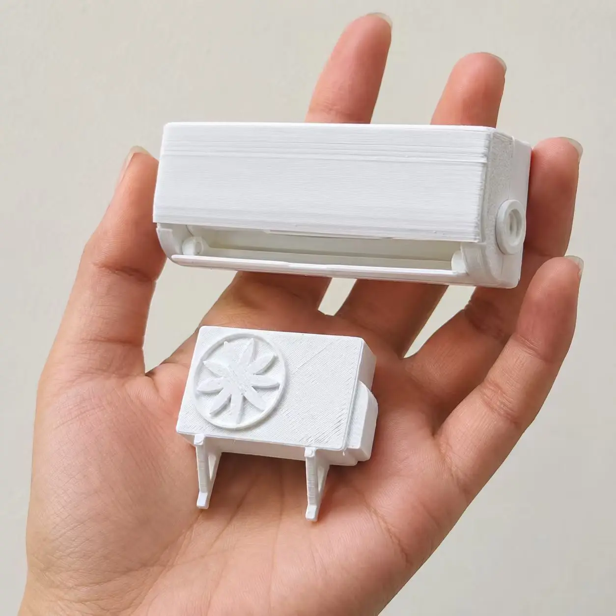 Photography Landscape - 2-piece/1-set 3D-printed mini split-type air conditioning