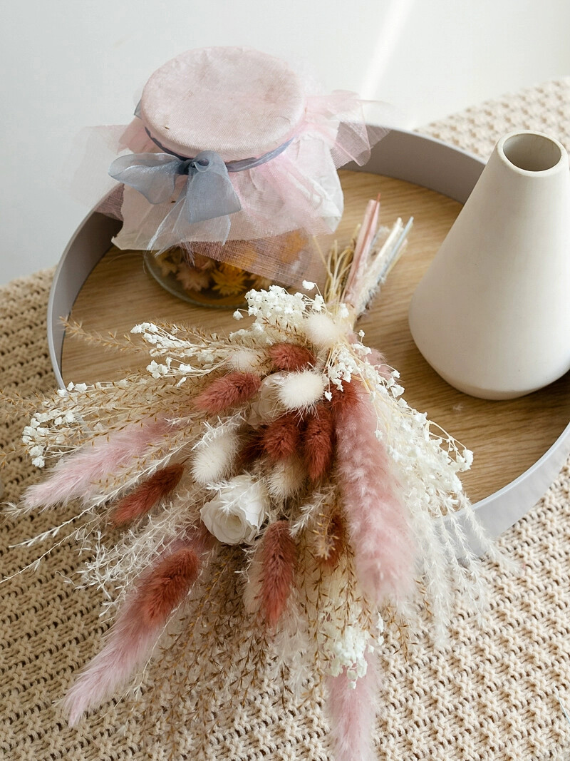 Preserved Rose Rabbit Tail Ree - Photography Graduation 评论和价格